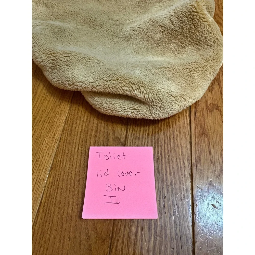 Toilet Lid‎ Cover Cozy Plush Beige Mdeals Elastic Hooks Bathroom Seat Protector